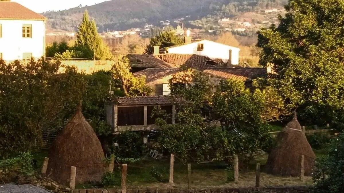 A fronteira de Tui (O Baixo Miño) ao remate do pasado verán. (Foto: Xaime Estévez)