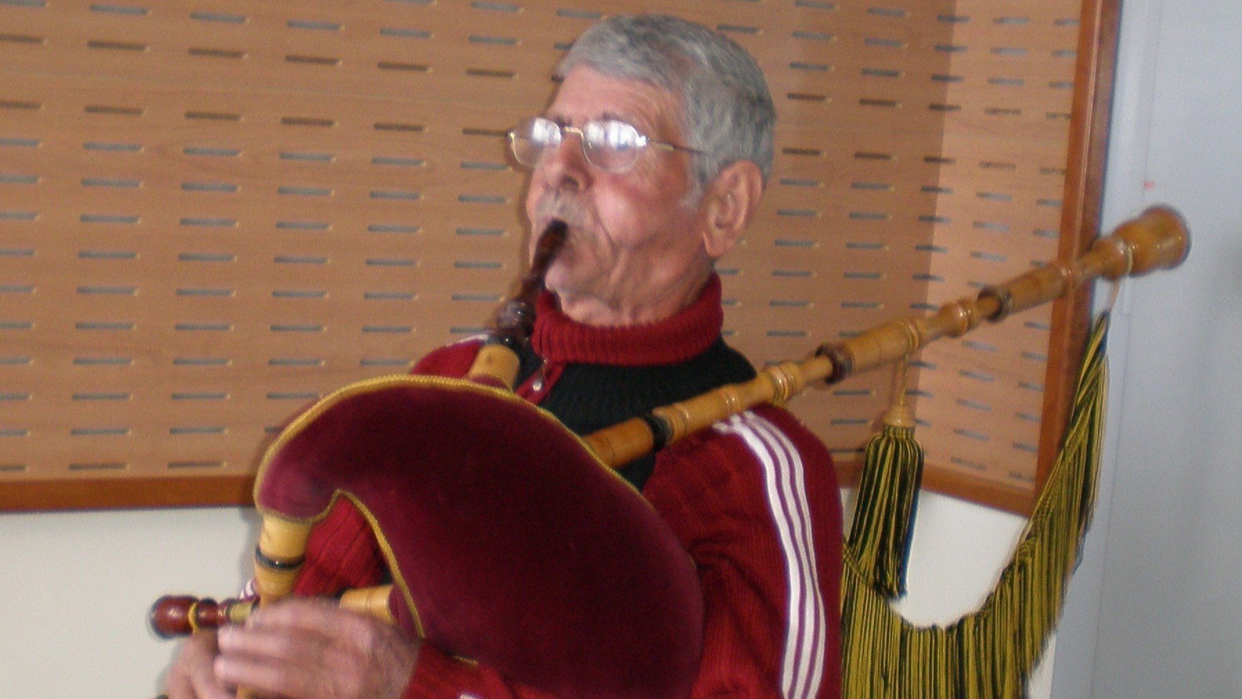 O novo espectáculo de Et Suseia Danza, mestras de gaita, a memoria viva dos Morenos de Lavadores e o ghaiteiro do Piñeiro estiveron presentes no Recuncho da Palleta do mes de marzo