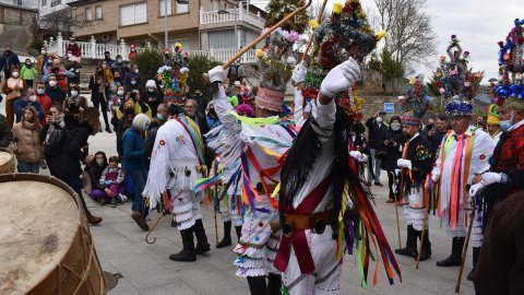 O Recuncho da Palleta lévanos, durante o mes de febreiro, de paseo polas tradicións entroideiras, de rondalla, a coñecer a presenza da gaita no rock galego e de foliada con Balteira