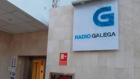 A Radio Galega Música a análise na sección Porfiamos do Sermos Galiza